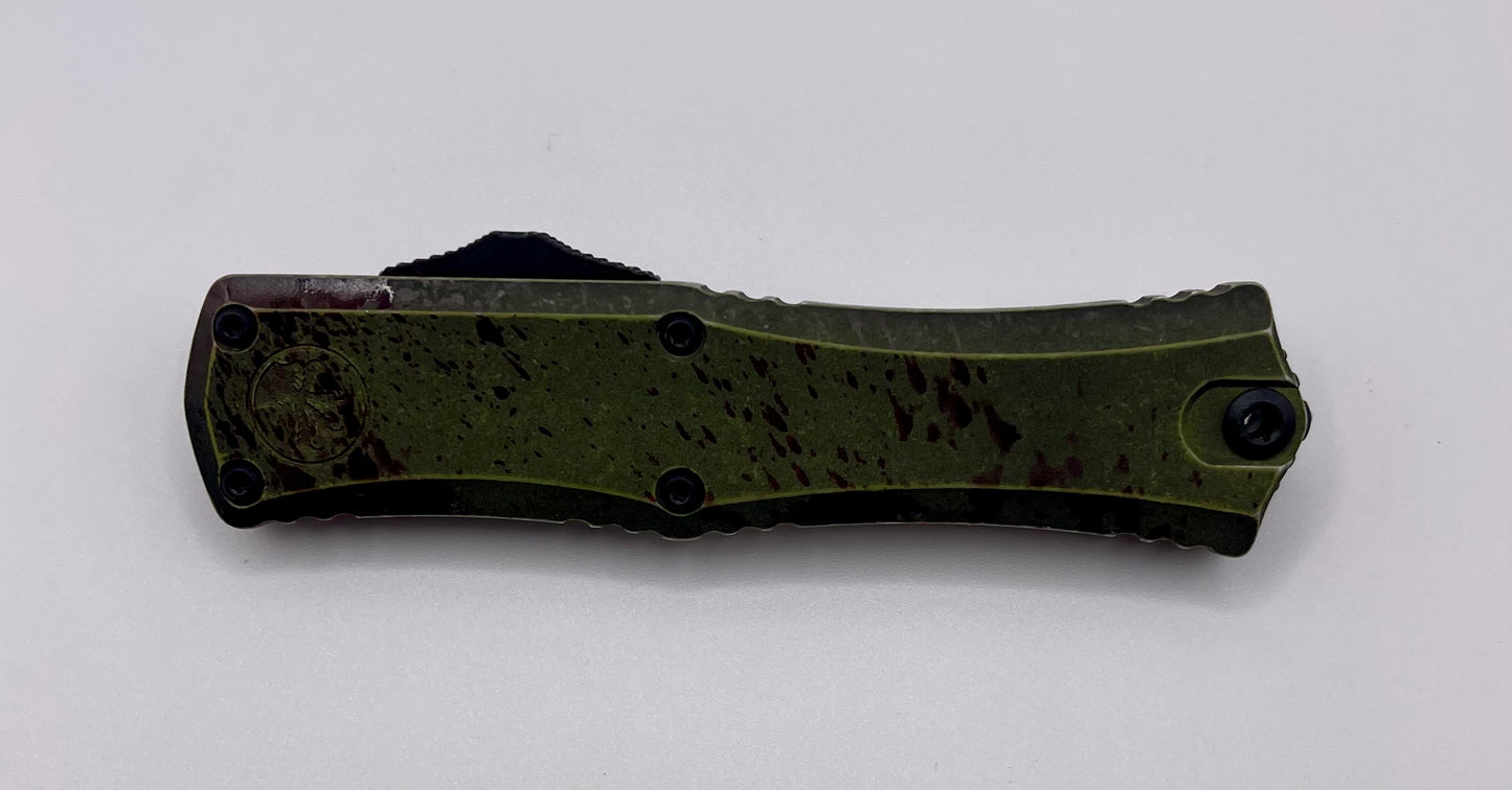 Microtech Hera II Mini Outbreak Signature Series 1705M-1OBDS